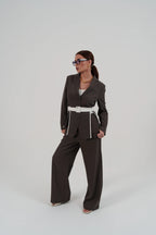 suit set with white belt