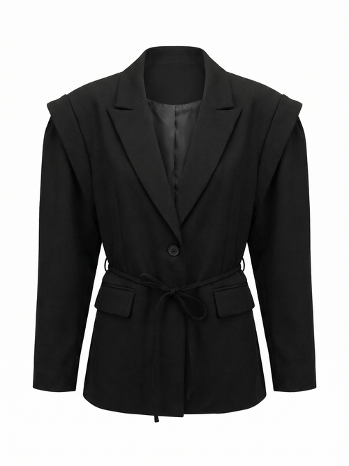 Blazer wit belt.