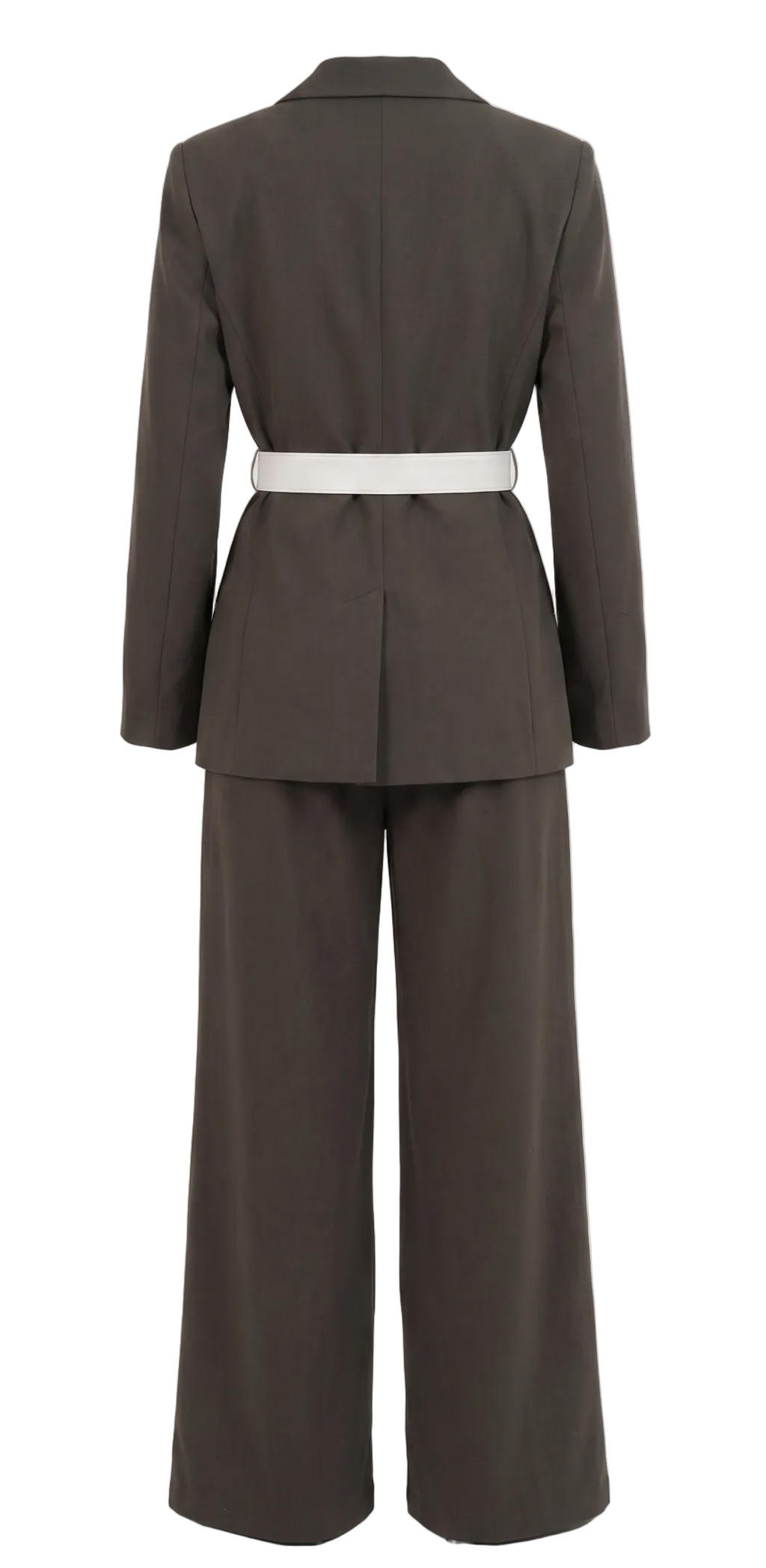 suit set with white belt