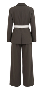 suit set with white belt
