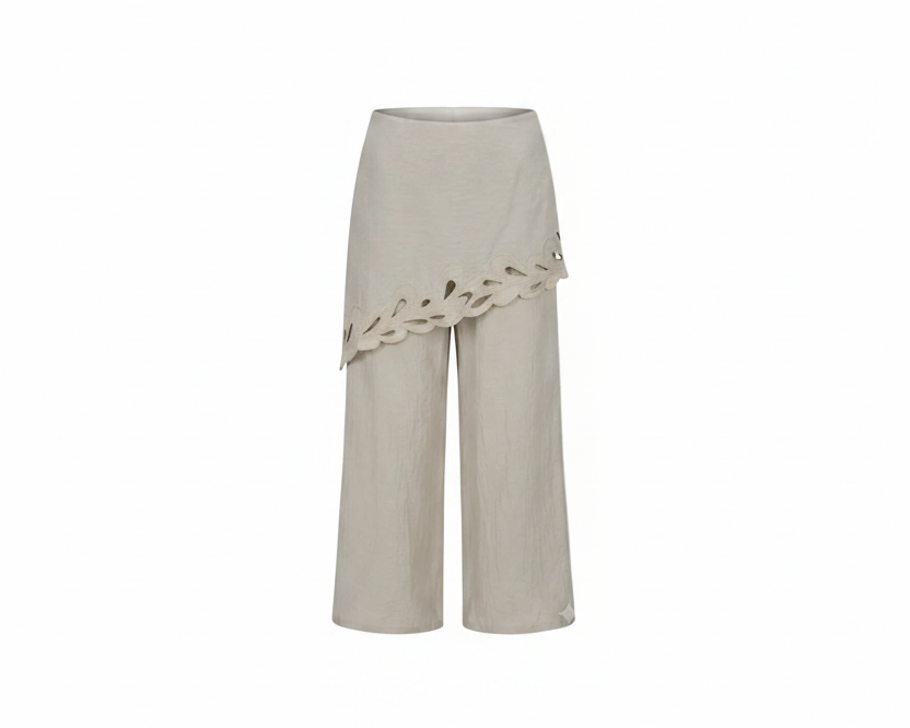 Embroided Cut out Detail Pants 739