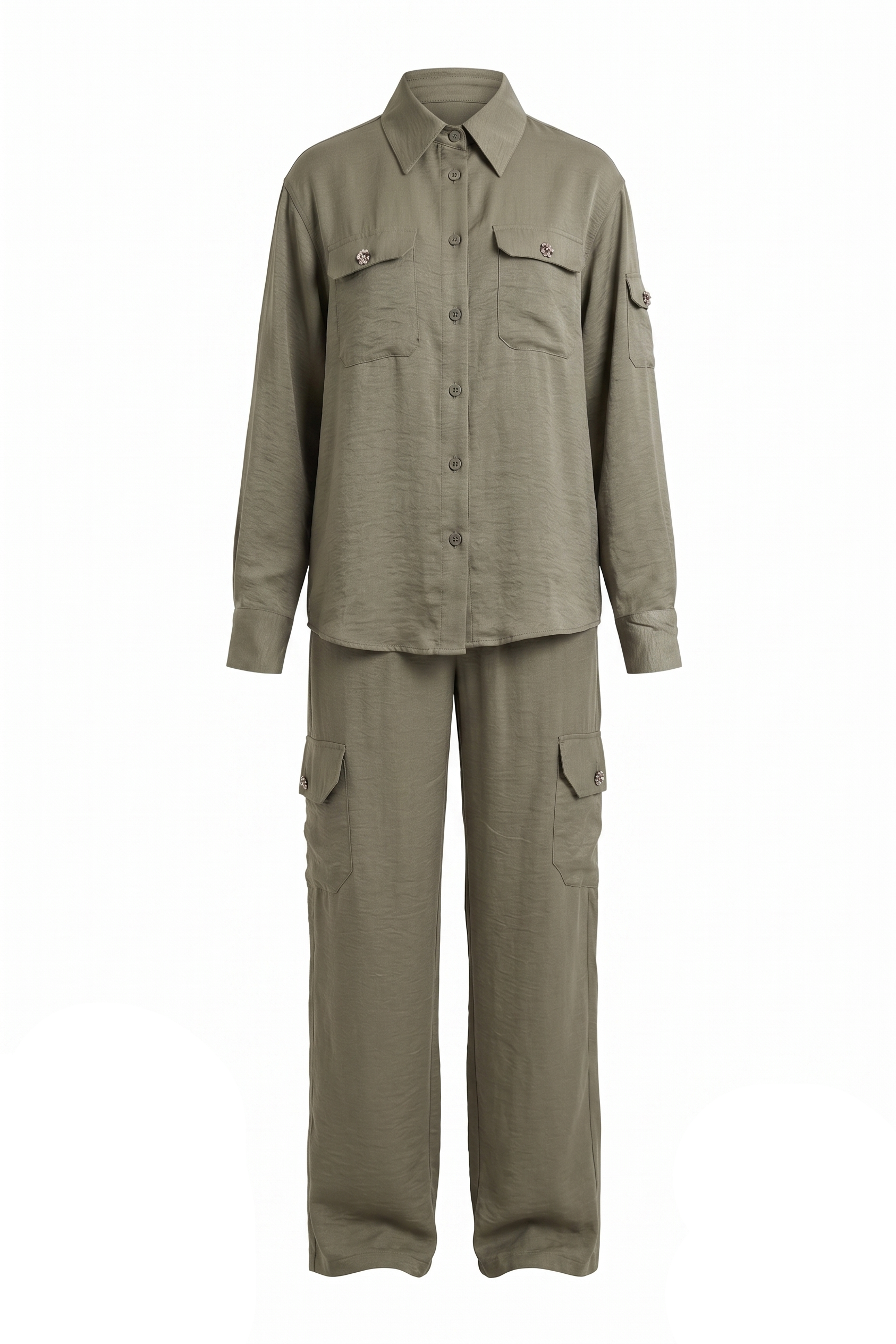Shirt and pants with pockets