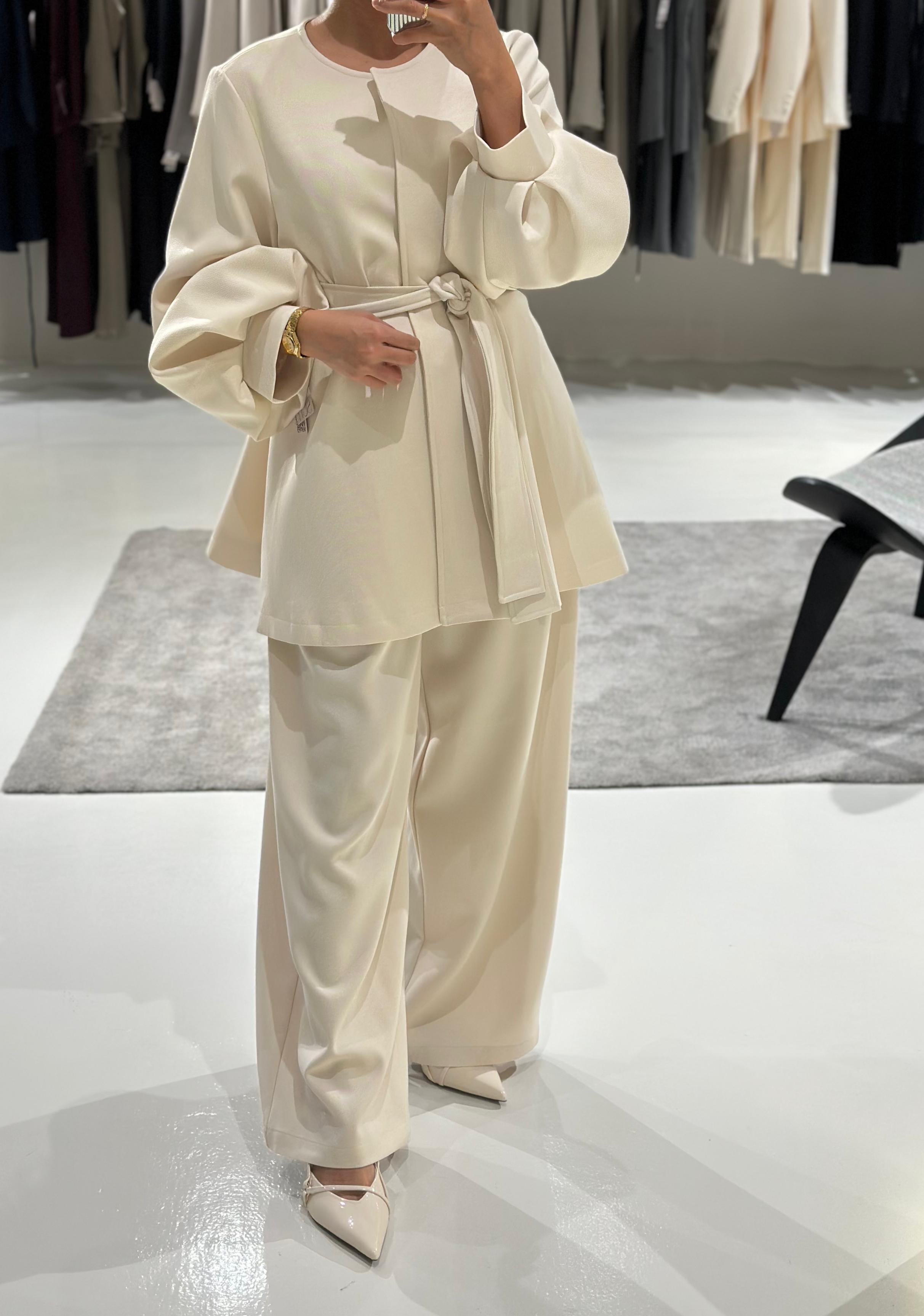 CREAM PUFFED BLAZER SET