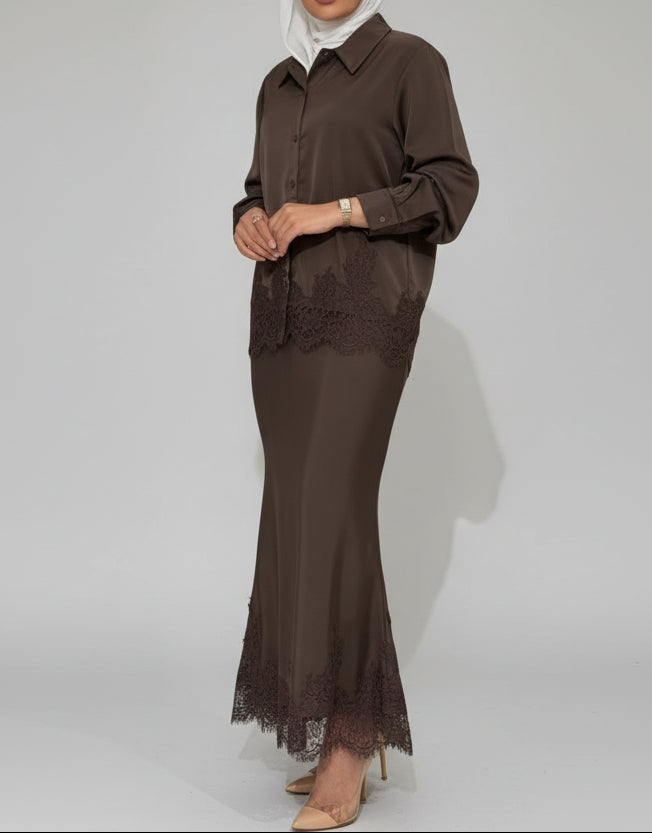 SILK TOP AND SKIRT W DANTEL