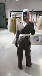 suit set with white belt