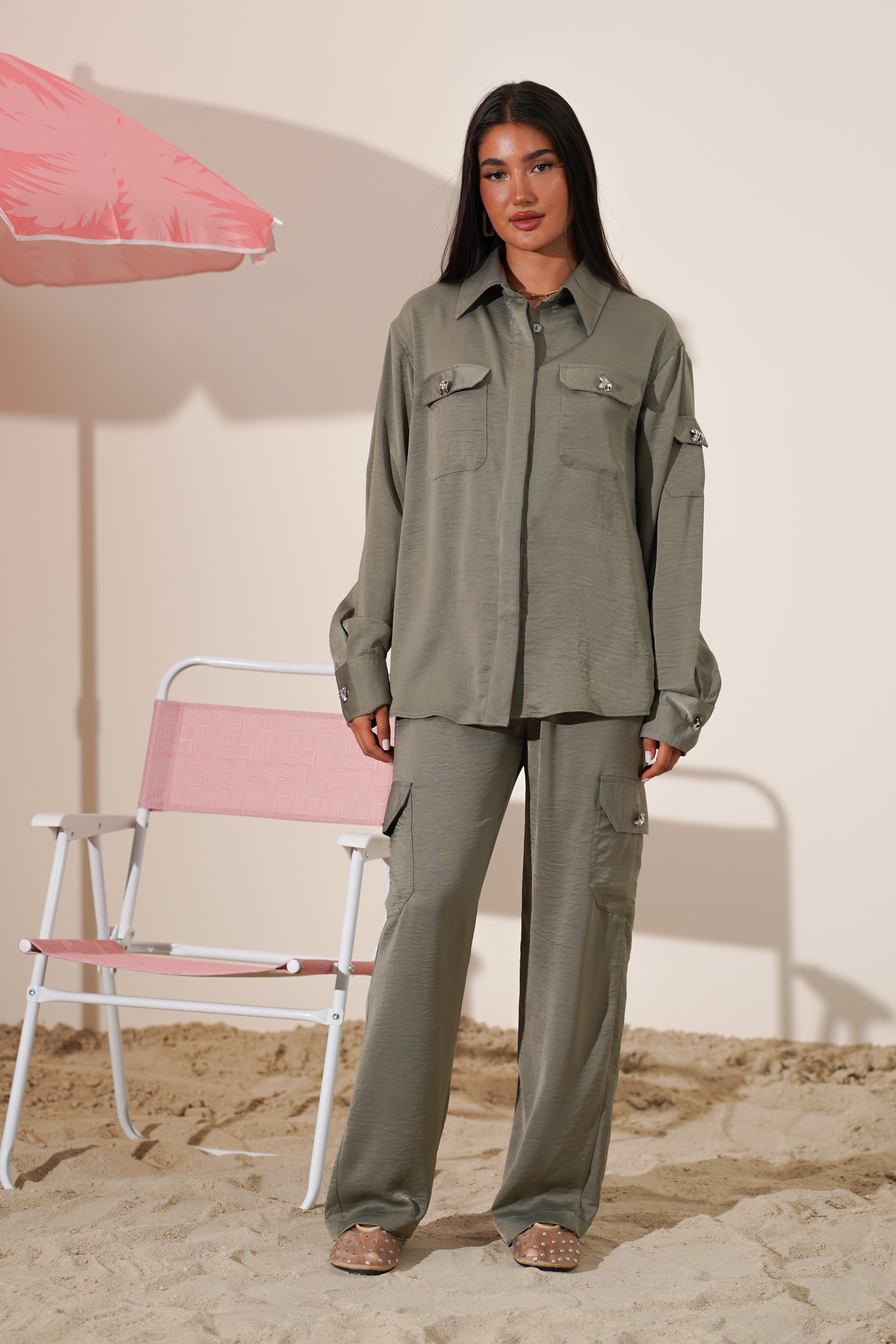 Shirt and pants with pockets