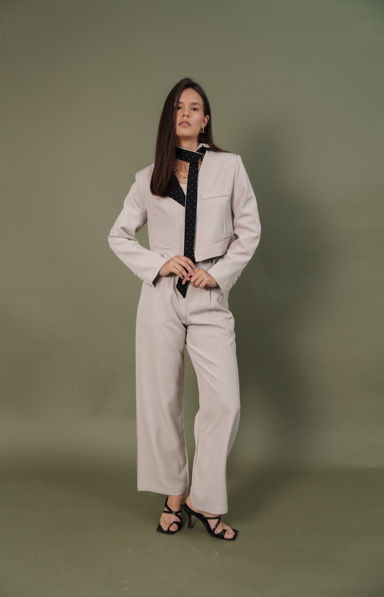 SUIT beige with dotted scarf